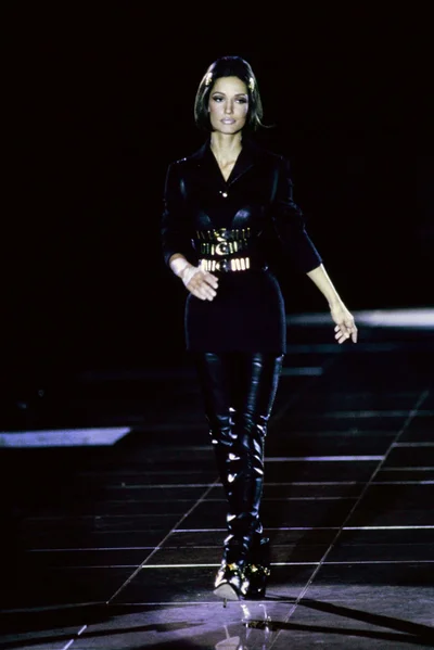 Look 24